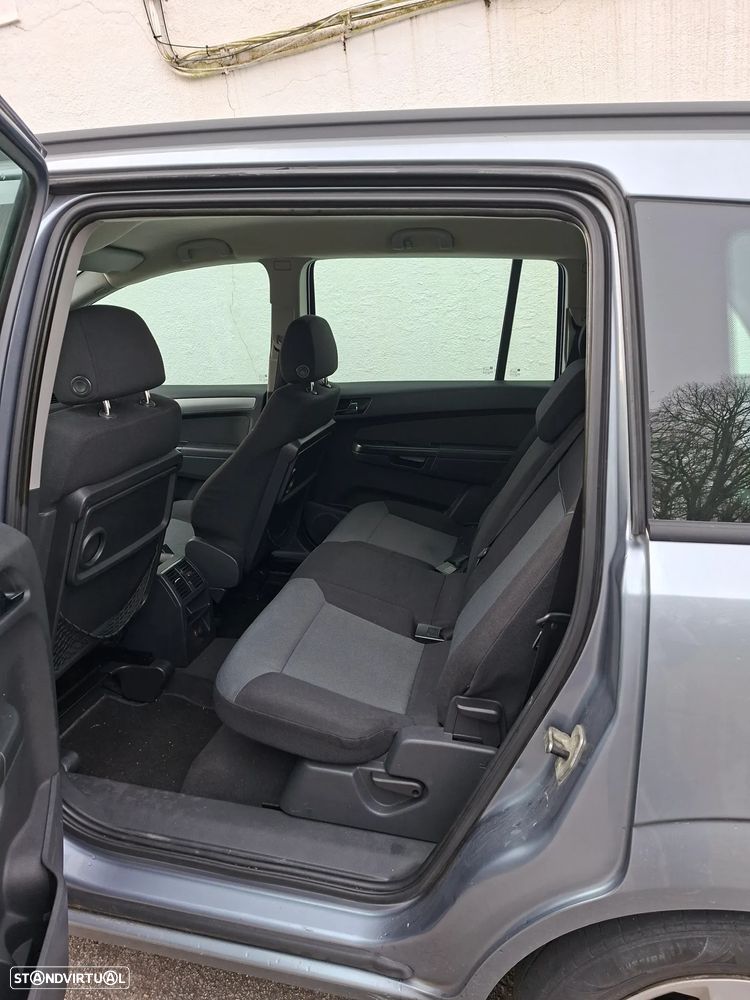 Opel Zafira 1.9 CDTI Enjoy Auto. - 7
