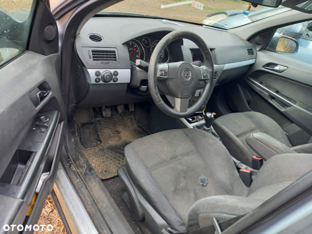 Części OPEL ASTRA H III KOMBI 1.3 diesel 1.9 - 5