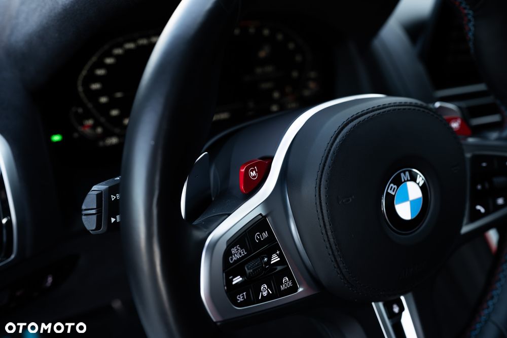 BMW M8 Competition - 25