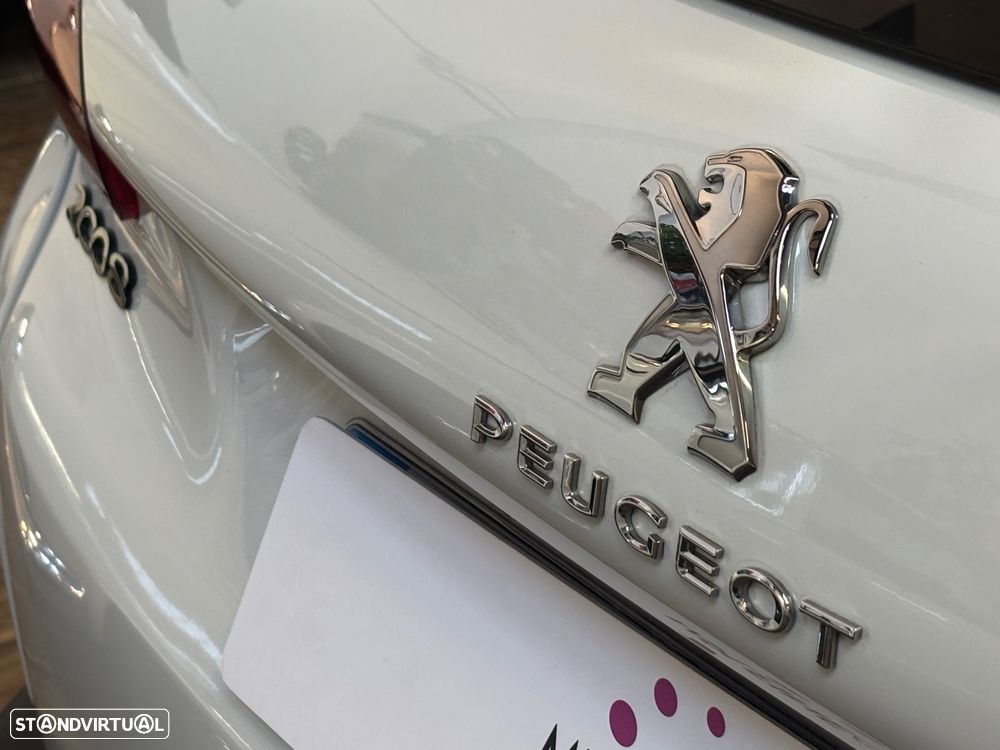 Peugeot 2008 PureTech 110 Stop&Start EAT6 Crossway - 22