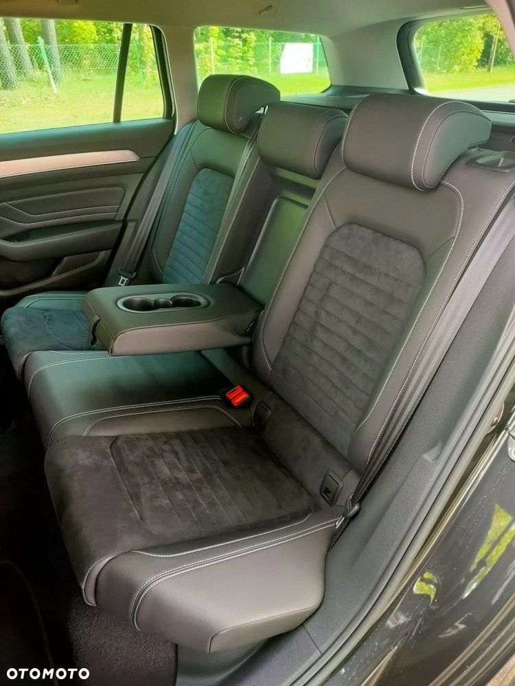 Volkswagen Passat - 16
