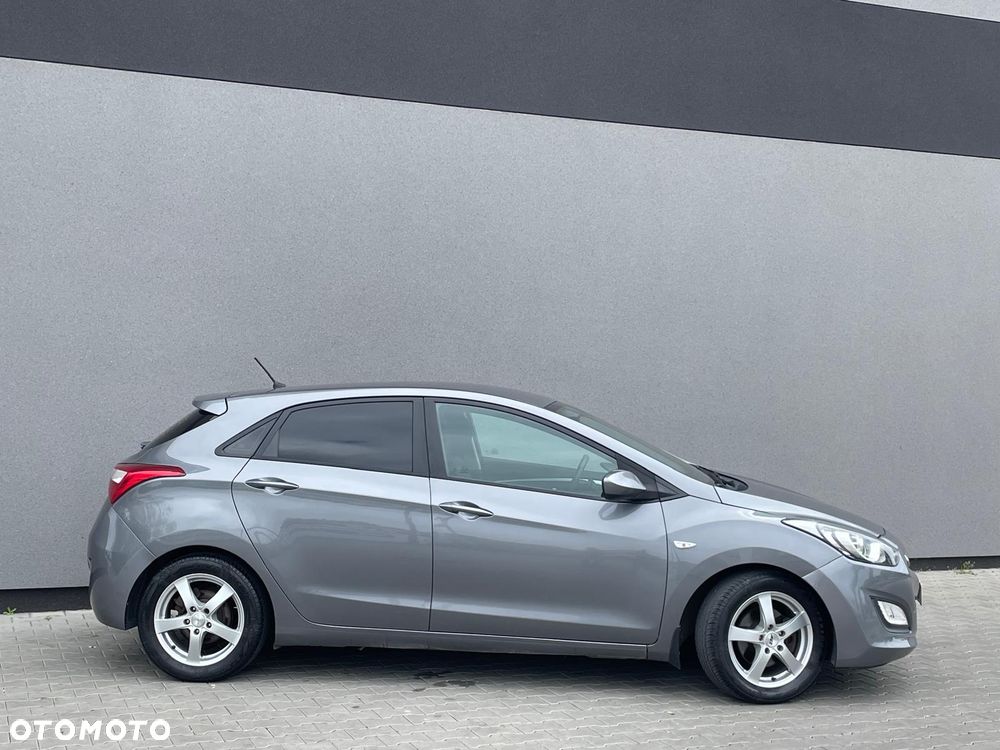 Hyundai i30 i30cw 1.4 UEFA EURO 2012 Edition - 6
