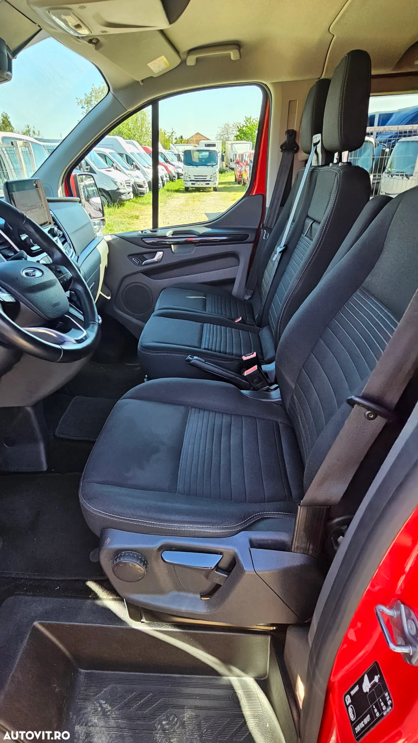 Ford Transit Custom Doka 6locuri - 8