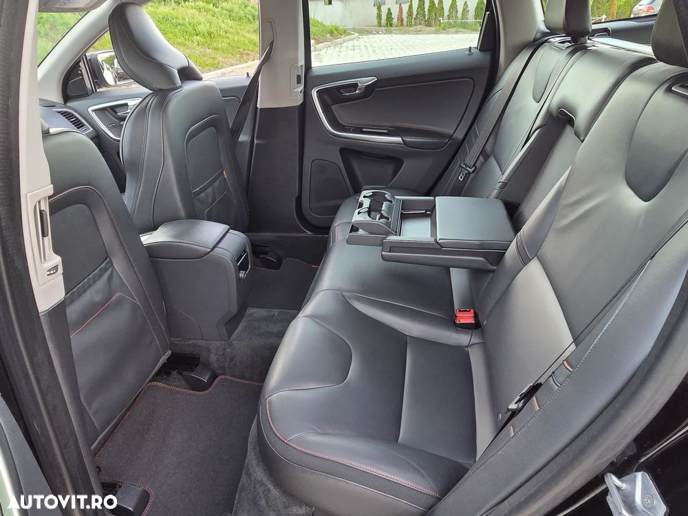 Volvo XC 60 D4 Geartronic Ocean Race - 21