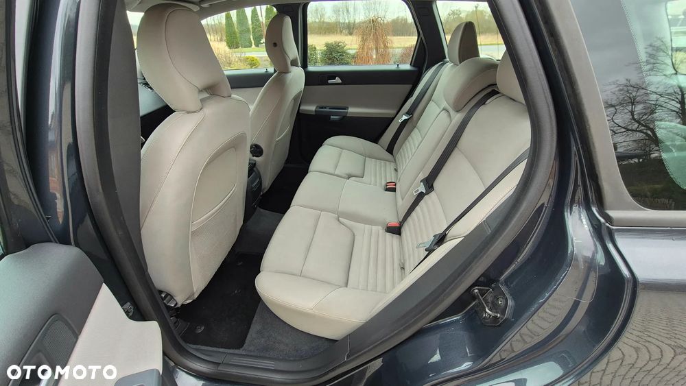 Volvo V50 1.6D Momentum - 7