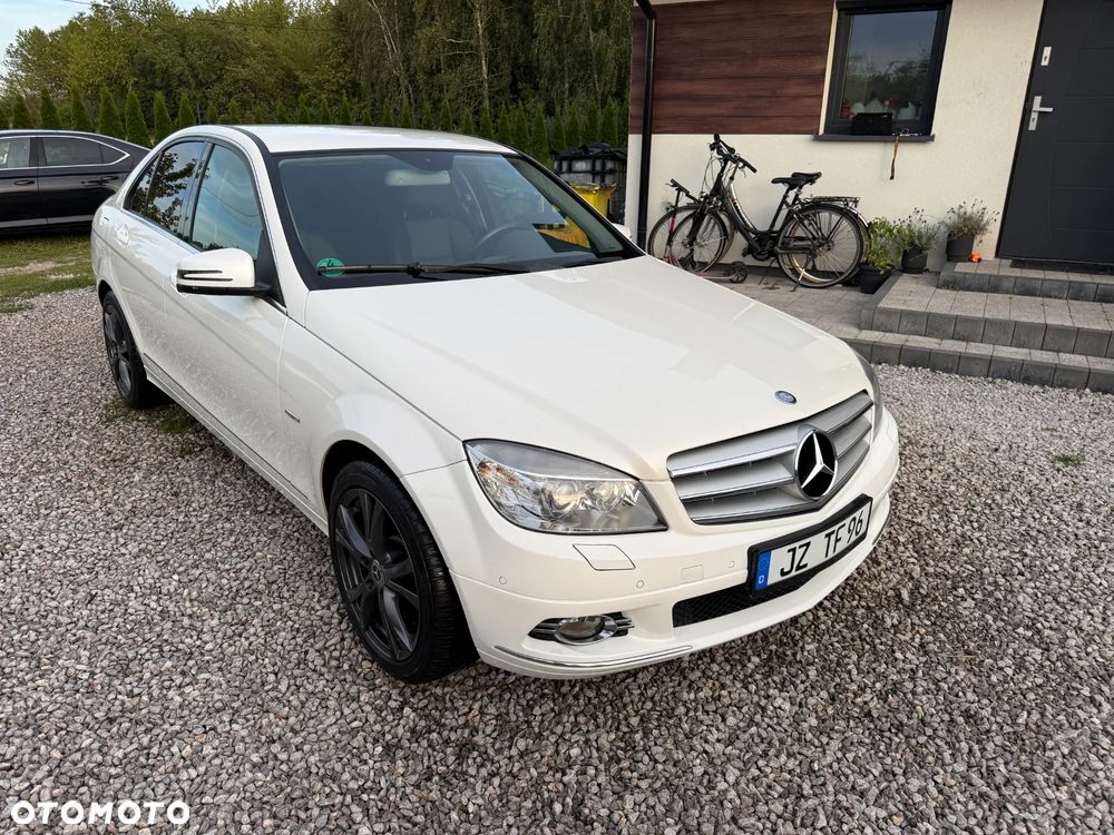 Mercedes-Benz Klasa C 250 CDI Avantgarde Edition - 3
