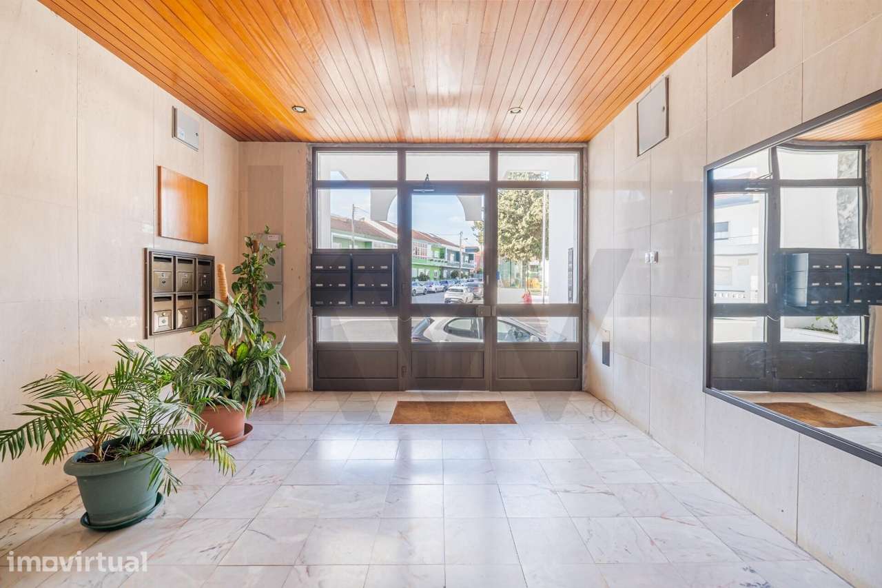 Apartamento T3 - ALMADA, Pragal com 100m2 - Grande imagem: 3/60