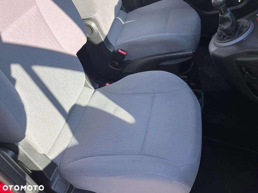 Peugeot Partner - 10