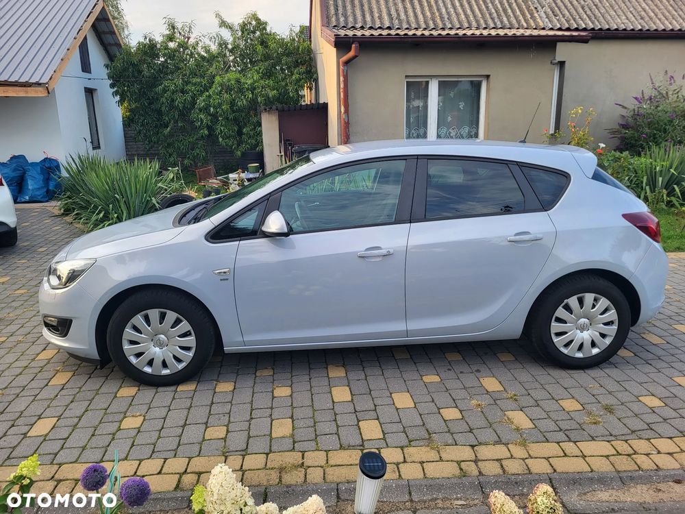 Opel Astra 1.4 Turbo ENERGY - 33