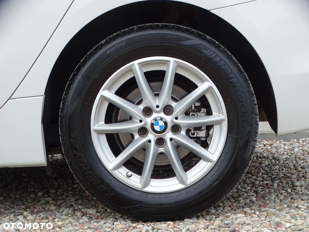 BMW Seria 2 218d Advantage - 14