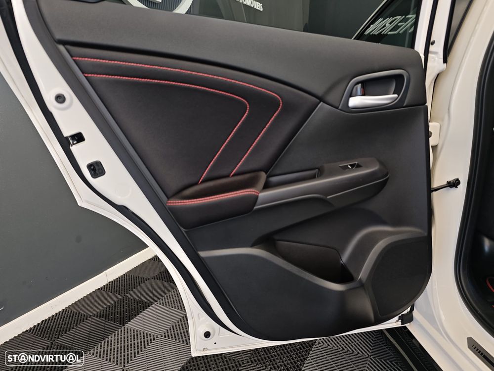 Honda Civic 2.0 VTEC Turbo Type R GT - 47
