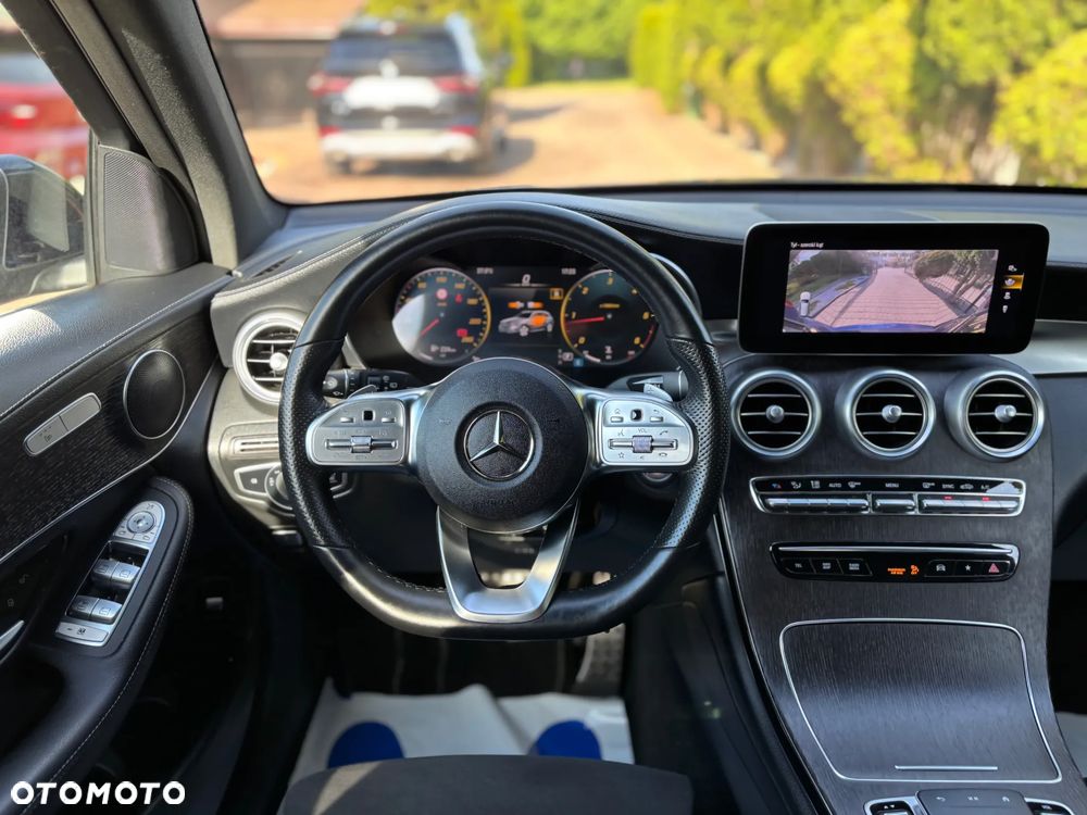 Mercedes-Benz GLC 200 d 4Matic 9G-TRONIC AMG Line - 20