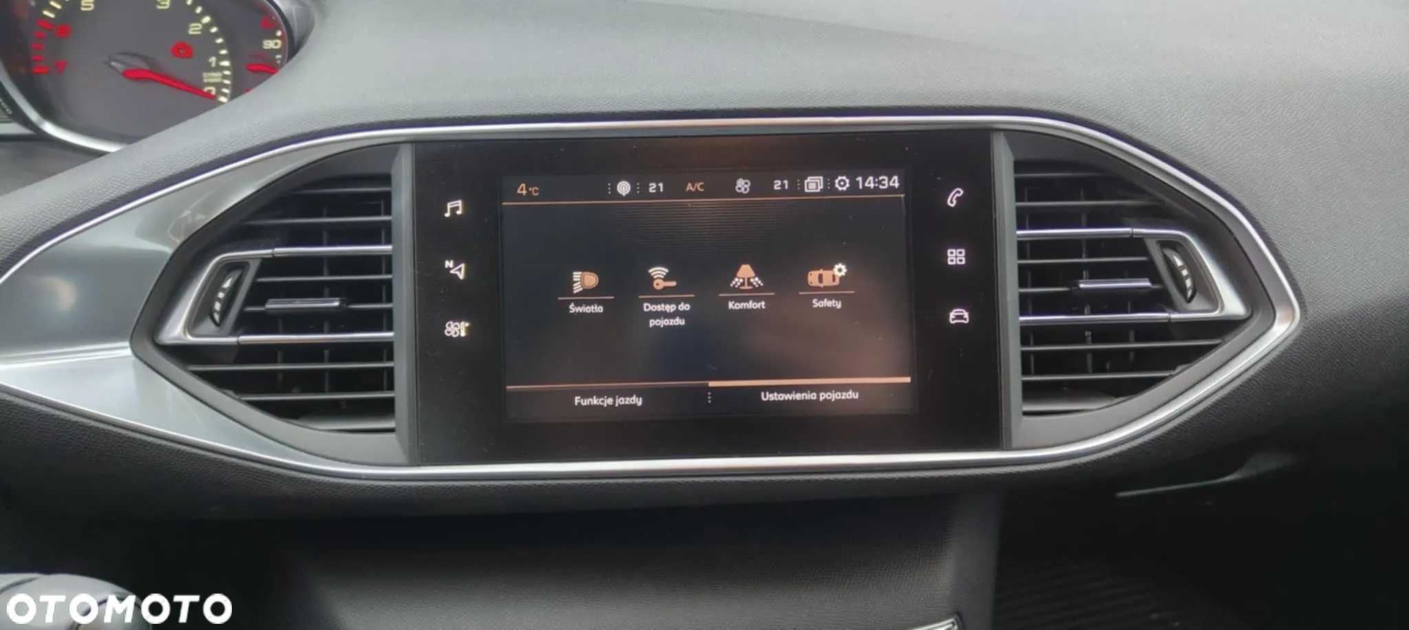 Peugeot 308 1.2 PureTech Style S&S - 18