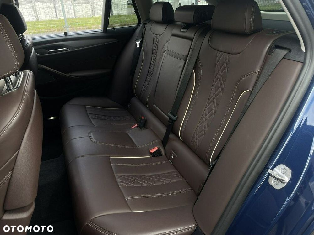 BMW Seria 5 - 27