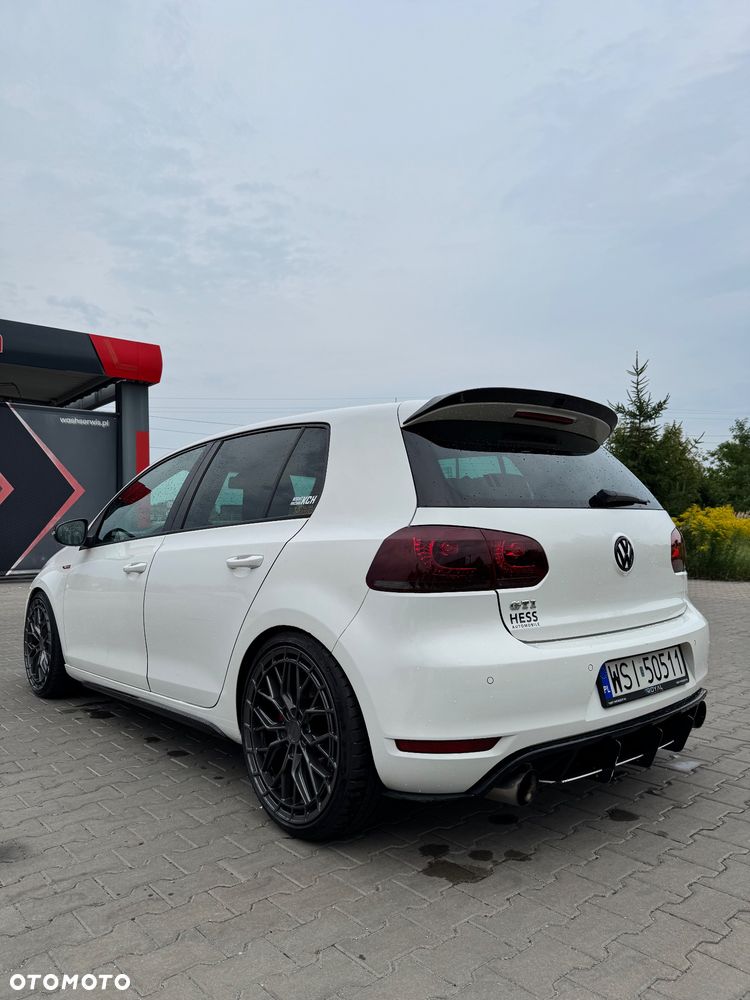 Volkswagen Golf 2.0 TSI GTI - 6