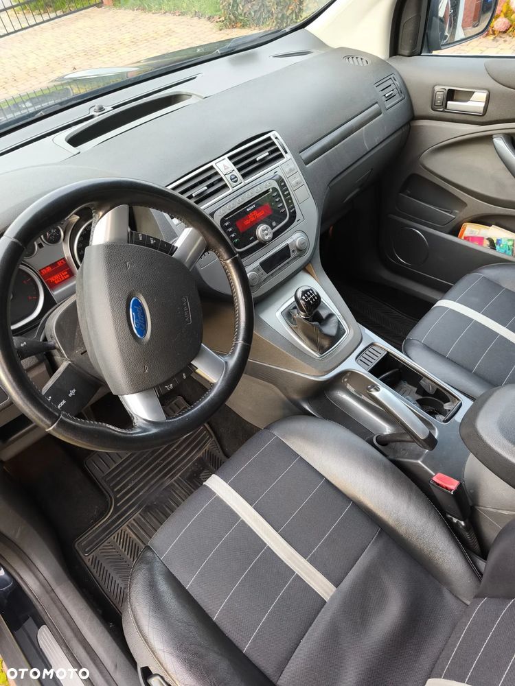 Ford Kuga 2.0 TDCi Trend - 7