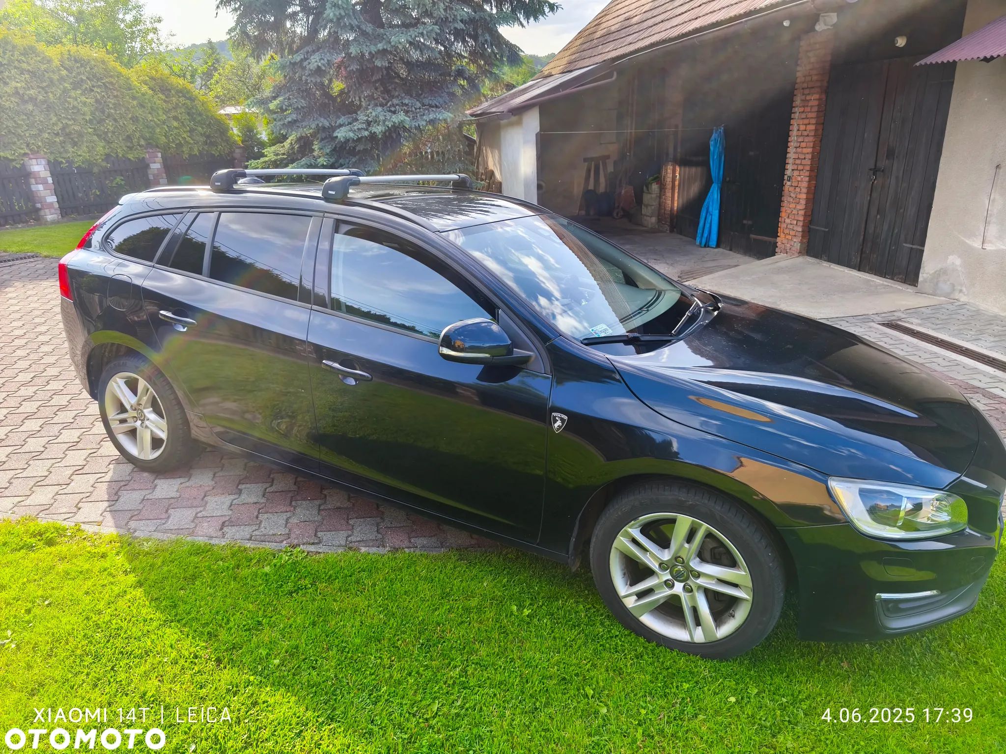 Volvo V60 D4 AWD Kinetic - 1