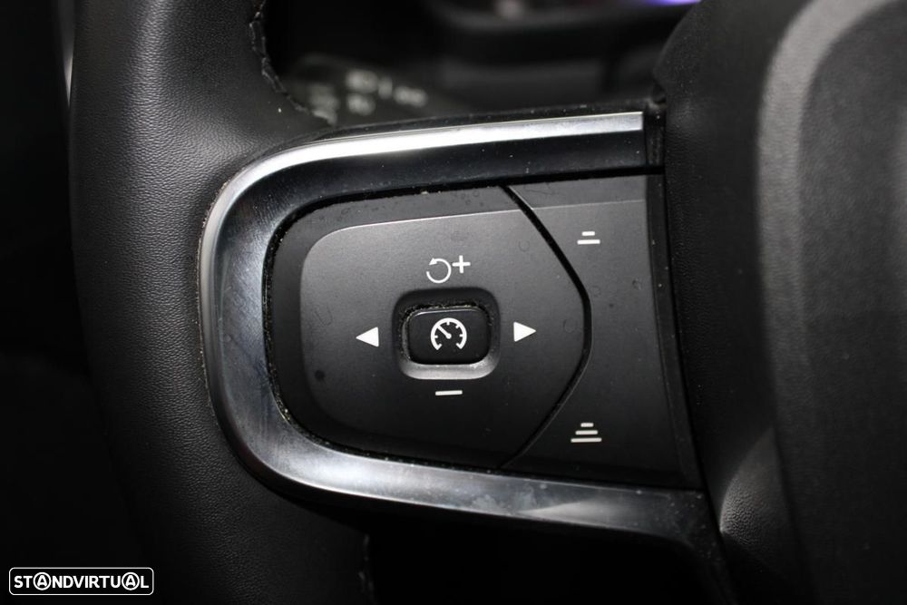 Volvo XC 40 Recharge 69 kWh Single Motor Core - 17