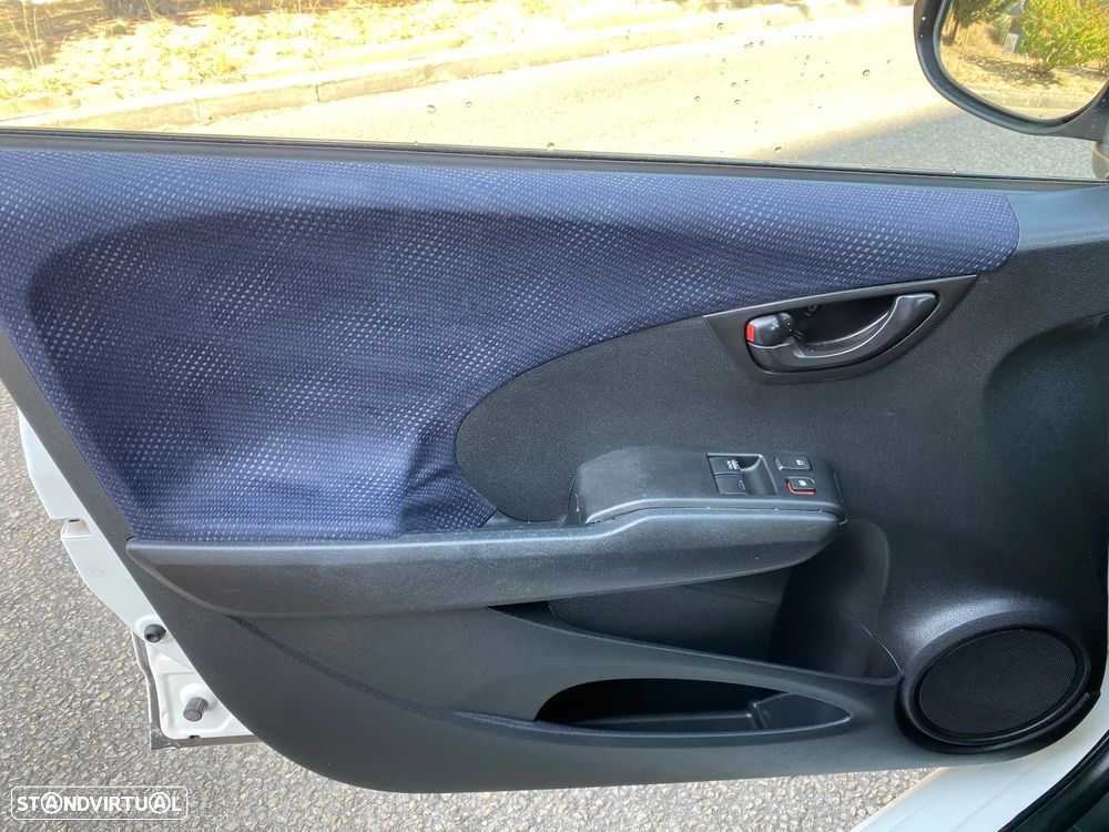 Honda Jazz 1.2 i-VTEC Trend J15 - 15