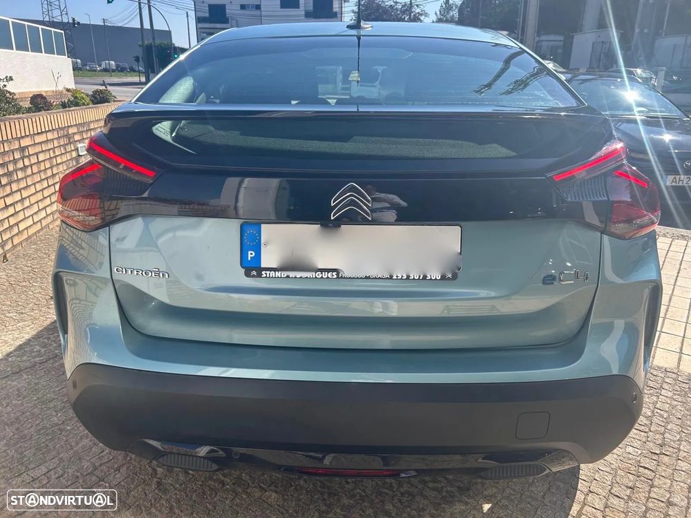 Citroën e-C4 50 kWh Shine - 12