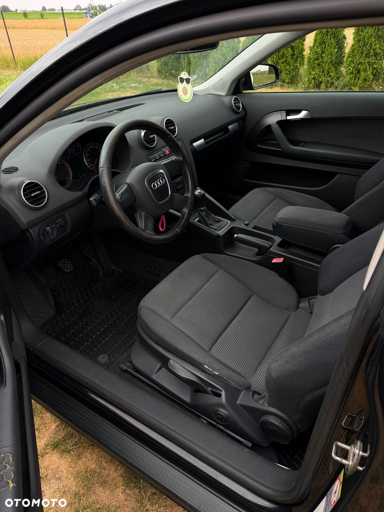 Audi A3 3-drzwiowe 1.9 TDIe DPF - 10