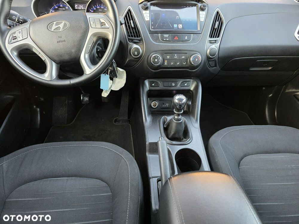 Hyundai ix35 - 13
