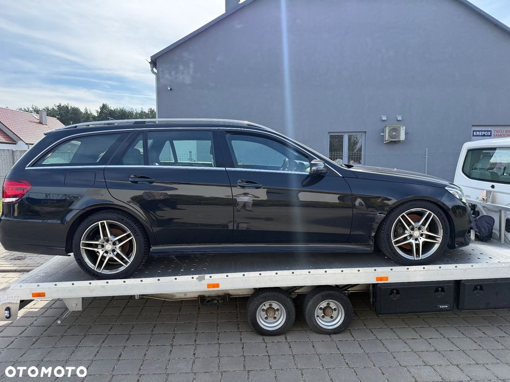 Mercedes-Benz Klasa E 350 CDI DPF 4Matic BlueEFFICIENCY 7G-TRONIC Avantgarde - 11