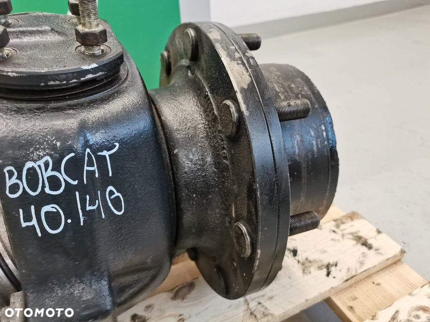 Kosz satelit Bobcat T 40140 - 11