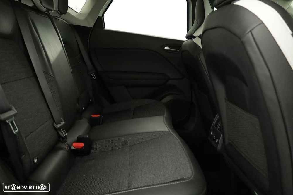 Renault Captur 1.0 TCe Techno Bi-Fuel - 24