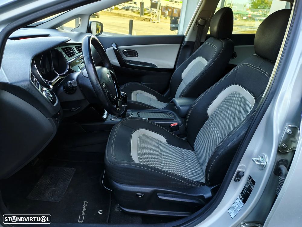 Kia Ceed SW 1.4 CRDi EX - 8