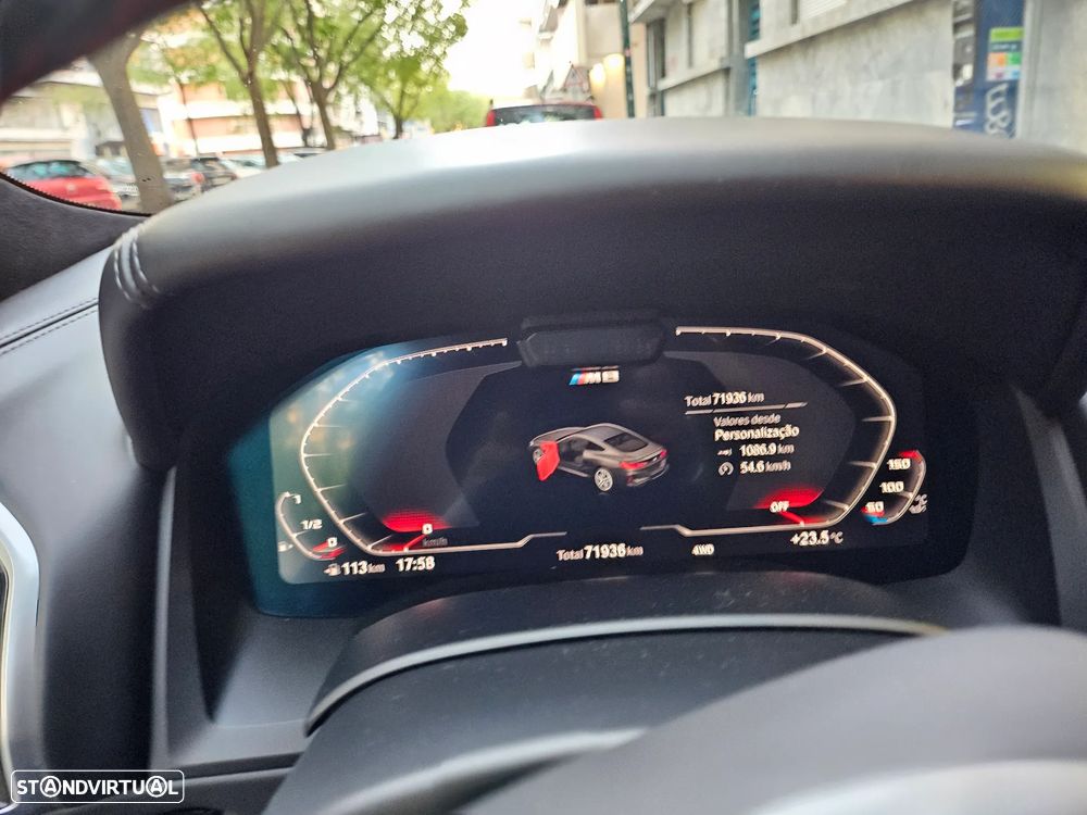 BMW M8 Competition - 18