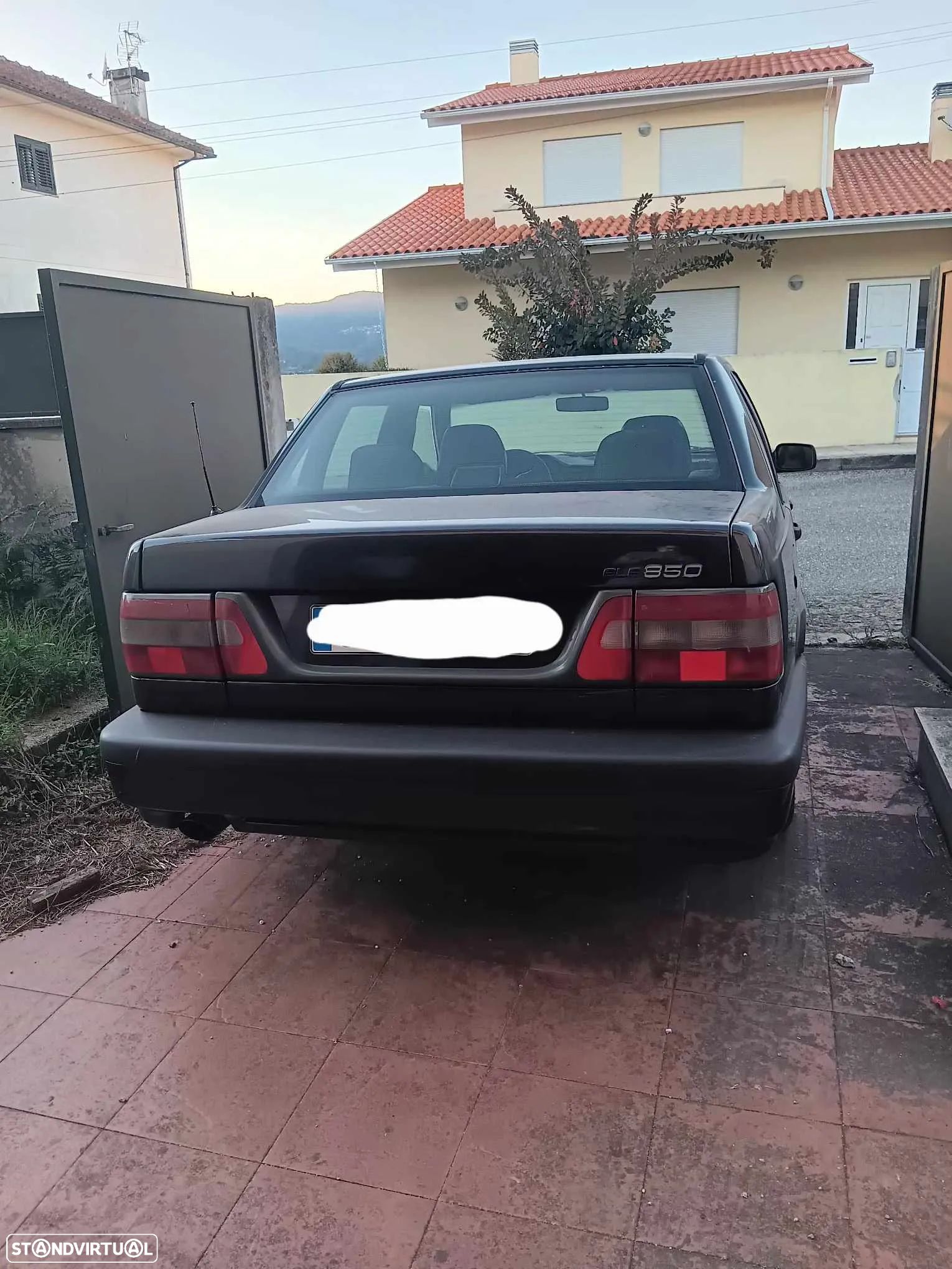 Volvo 850 Estate 2.0 GLE - 1