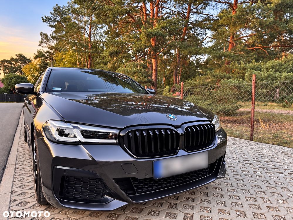 BMW Seria 5 520d xDrive MHEV M Sport sport - 4