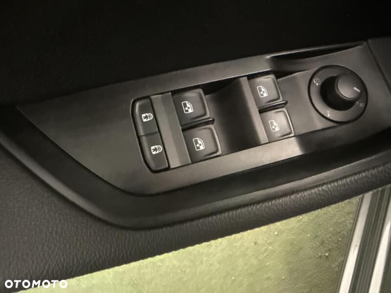 Skoda Superb 2.0 TDI SCR Style DSG - 12