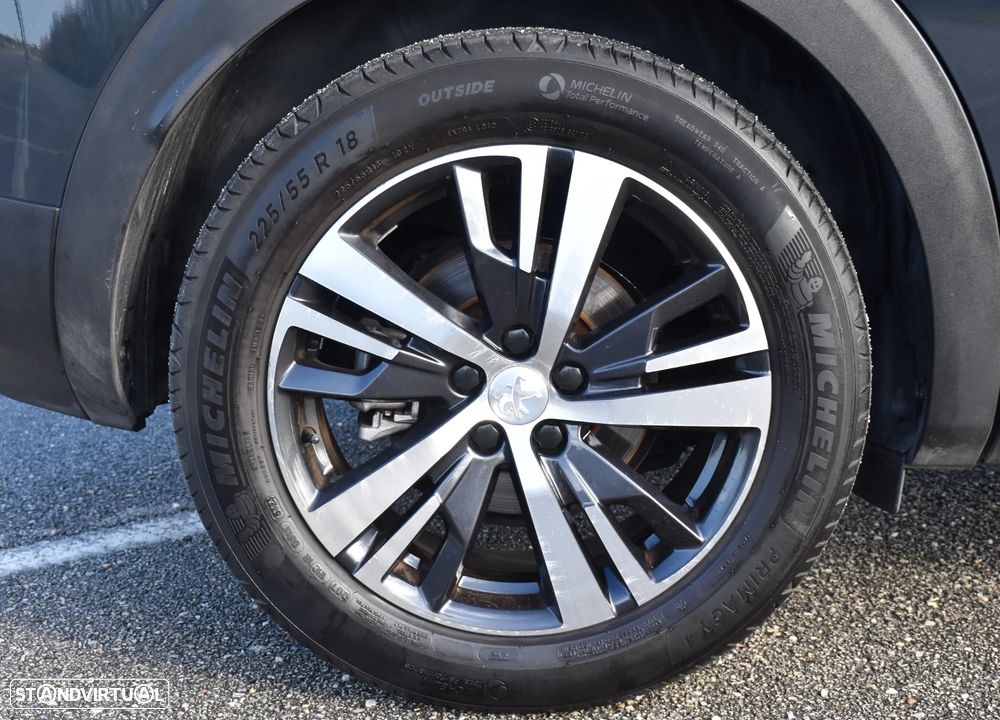 Peugeot 3008 1.5 BlueHDi GT Line Baixo Consumo EAT8 - 8
