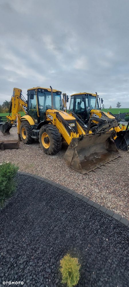 JCB 4CX  PLUS - 1