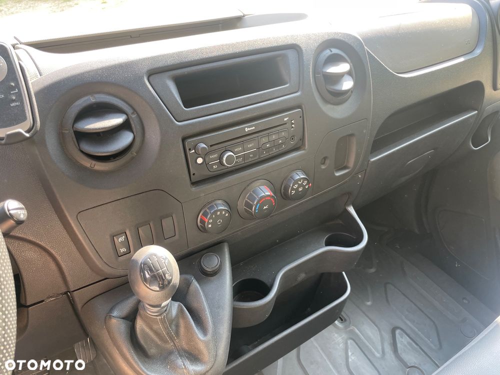 Renault Master - 16