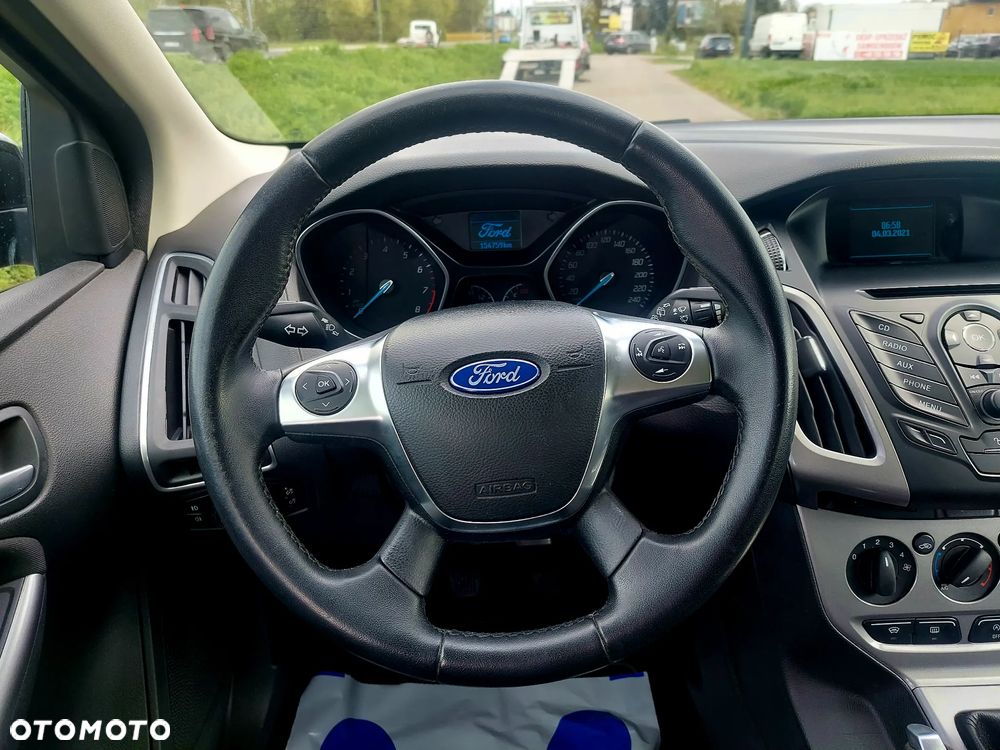 Ford Focus 1.0 EcoBoost Edition - 11