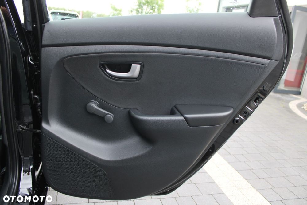 Hyundai i30 - 24