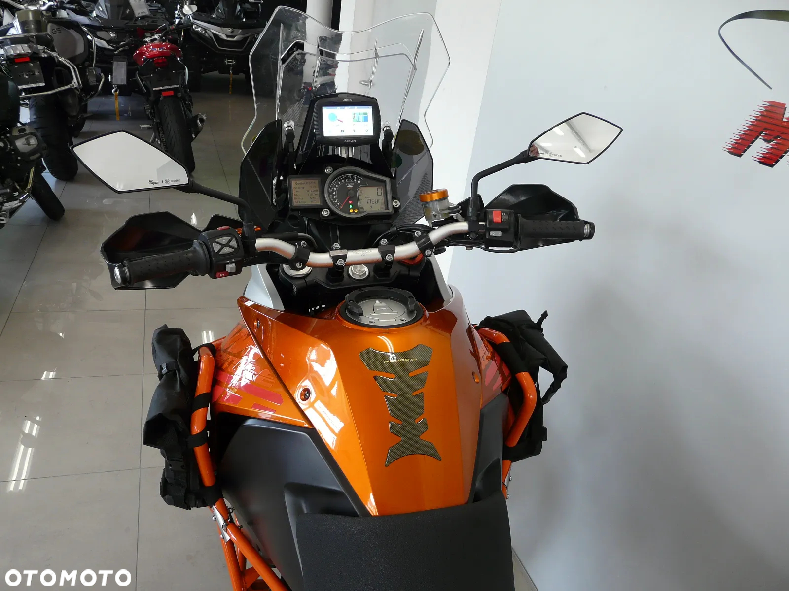 KTM Adventure - 28
