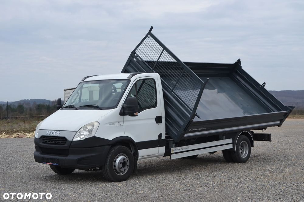 Iveco Daily 70C15 70C17 Niski przebieg tylko 106 920 km Nowy 3-stronny WYWROT PTO 72C 65C 50C 35C - 13