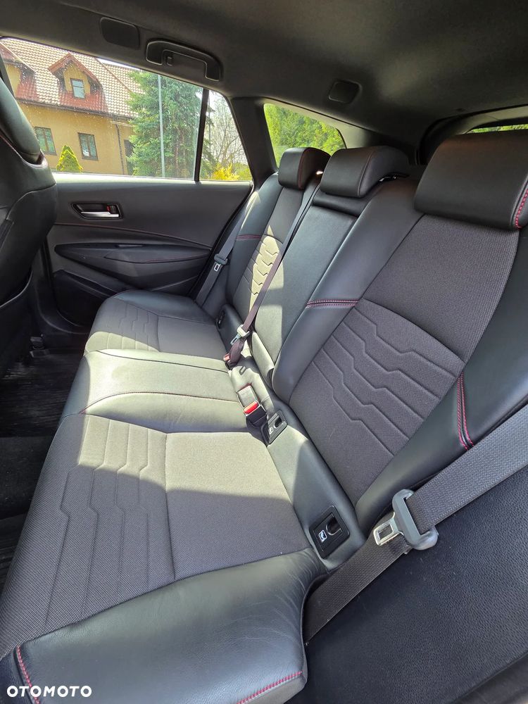 Toyota Corolla 2.0 Business Edition - 24