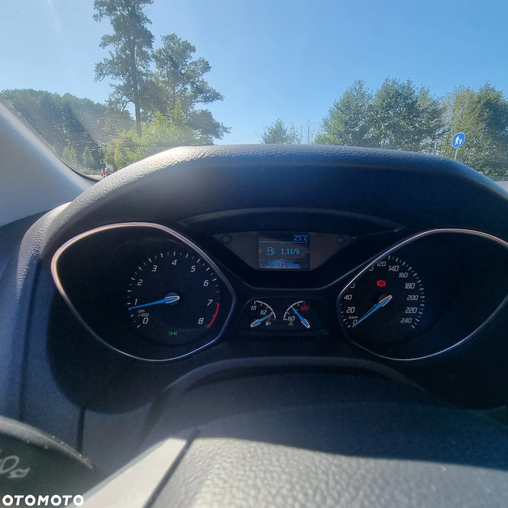 Ford Focus Turnier 1.6 EcoBoost Start-Stopp-System SYNC Edition - 11