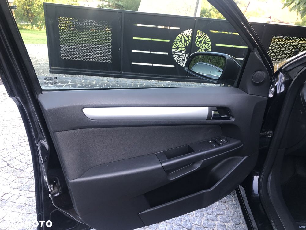 Opel Astra 1.4 EcoFLEX Design Edition - 37