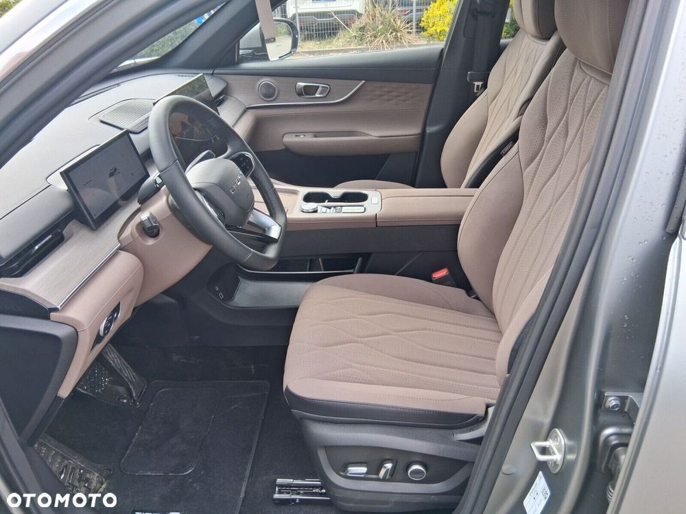 Chery Tiggo 8 1.5 T-GDI Super Hybrid Prestige DCT - 11