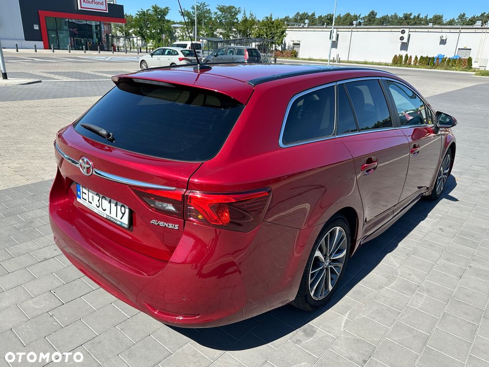 Toyota Avensis 2.0 Prestige MS - 8