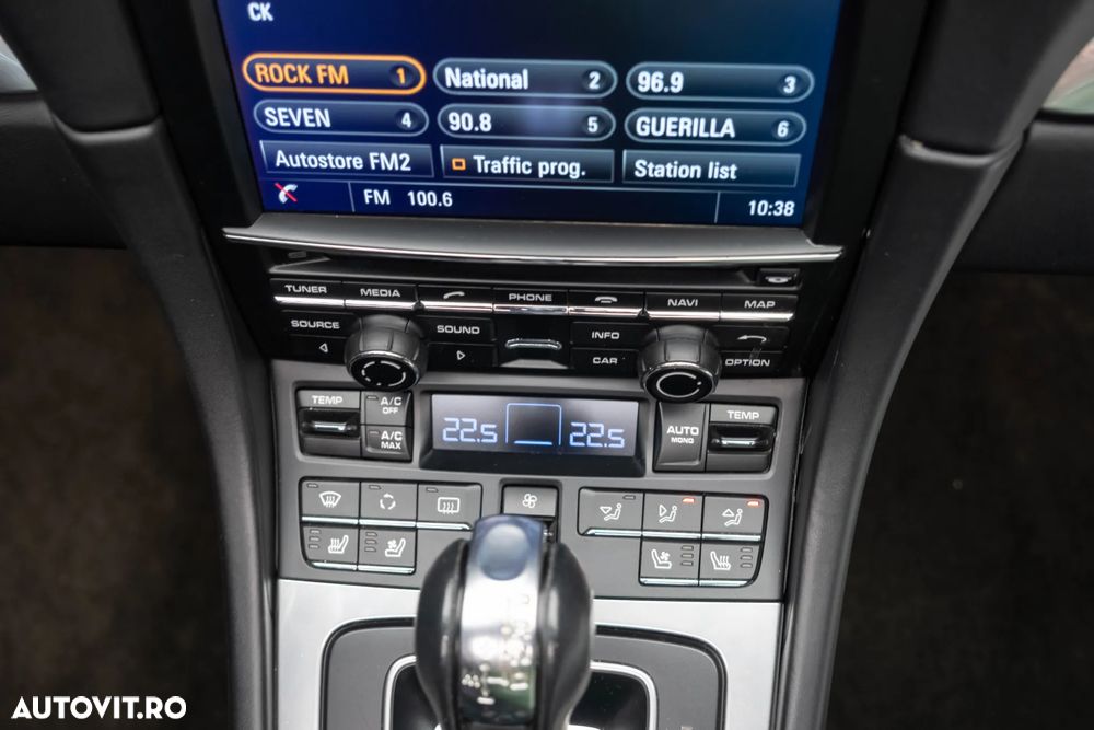 Porsche 911 Carrera 4S PDK - 20