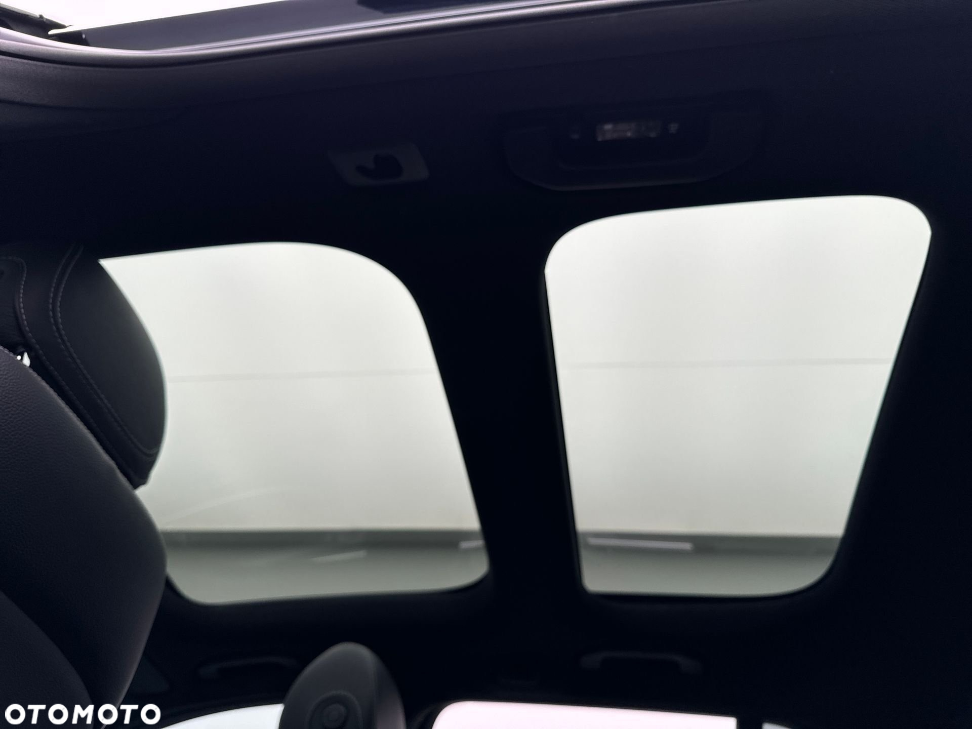 Mercedes-Benz Klasa E 300 de 4Matic T 9G-TRONIC Avantgarde - 18