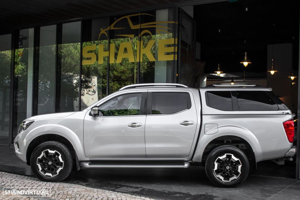 Nissan Navara 2.3 dCi CD 4WD Tekna Auto - 2