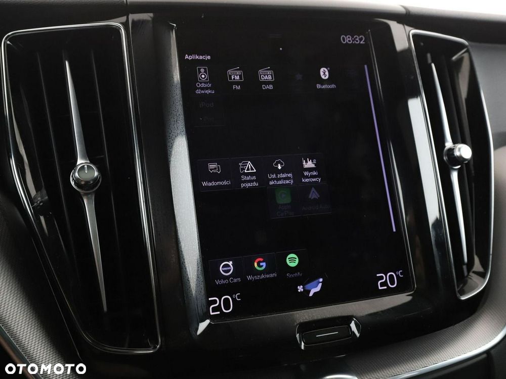 Volvo XC 60 T8 AWD Recharge Geartronic RDesign - 30